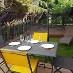Le Peneque Des Anges Apartmán *