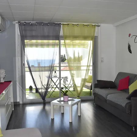 Le Peneque Des Anges