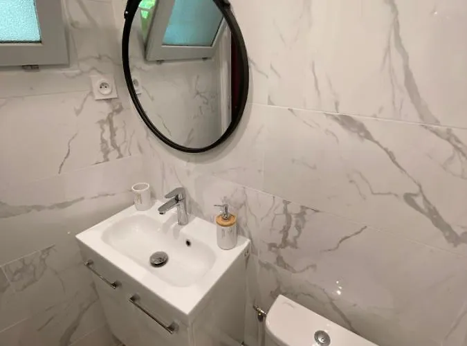 Le Peneque Des Anges Appartement *