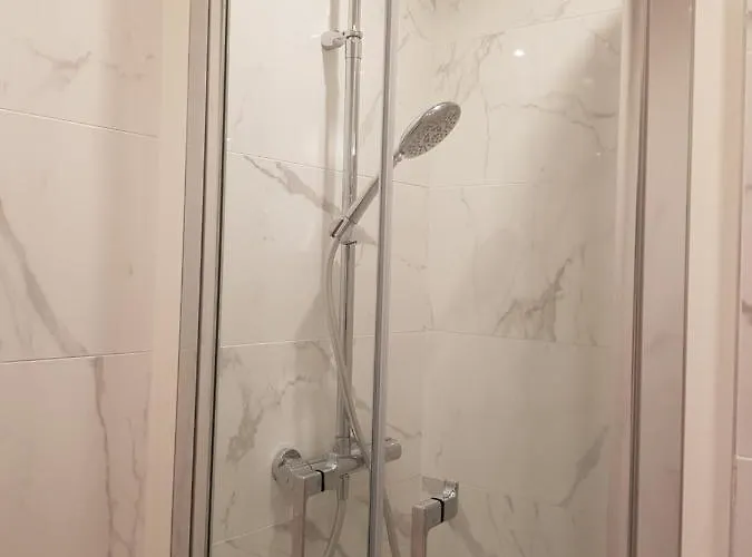 Le Peneque Des Anges *