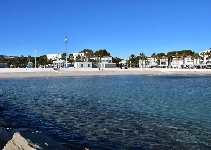 Le Peneque Des Anges