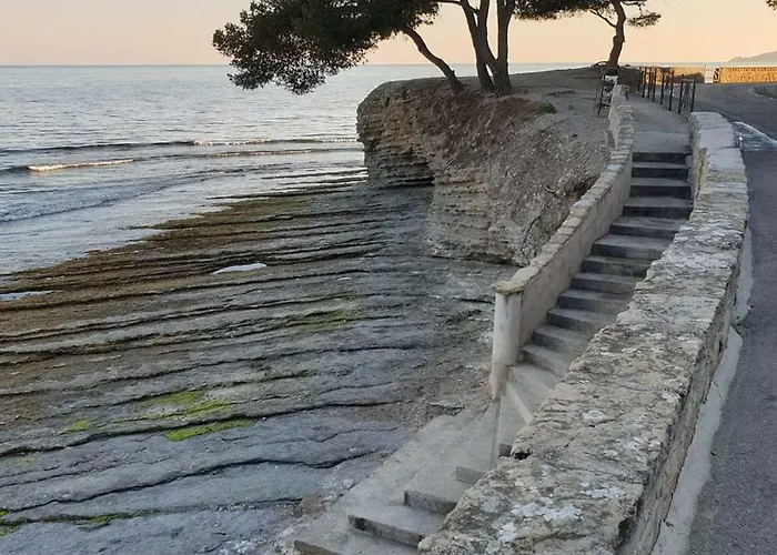 Le Peneque Des Anges Appartement La Ciotat